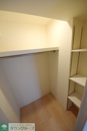 シルヴァー アウルの物件内観写真